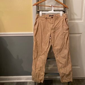 American Eagle Original Straight Khakis 33x30